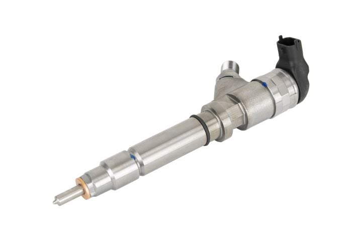 Image 2: Sinister Diesel Reman Injector for 2004.5-2005 Duramax LLY