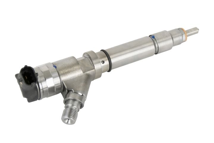 Image 5: Sinister Diesel Reman Injector for 2004.5-2005 Duramax LLY