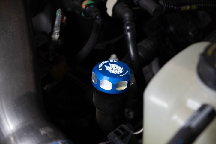 Image 6: Sinister Diesel Oil Fill Cap for 2011-2023 Ford Powerstroke 6.7L (Gray)