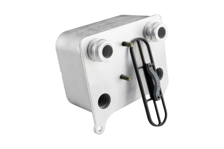 Image 4: Sinister Diesel Heavy Duty Oil Cooler for 2003-2007 Ford Powerstroke 6.0L