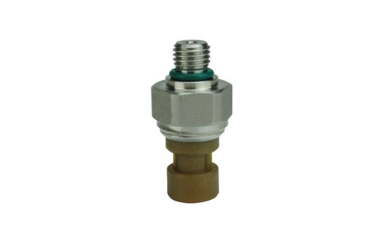 Image 1: Injection Control Pressure Sensor (ICP) for 2004-2007 Ford Powerstroke 6.0L (Passeng
